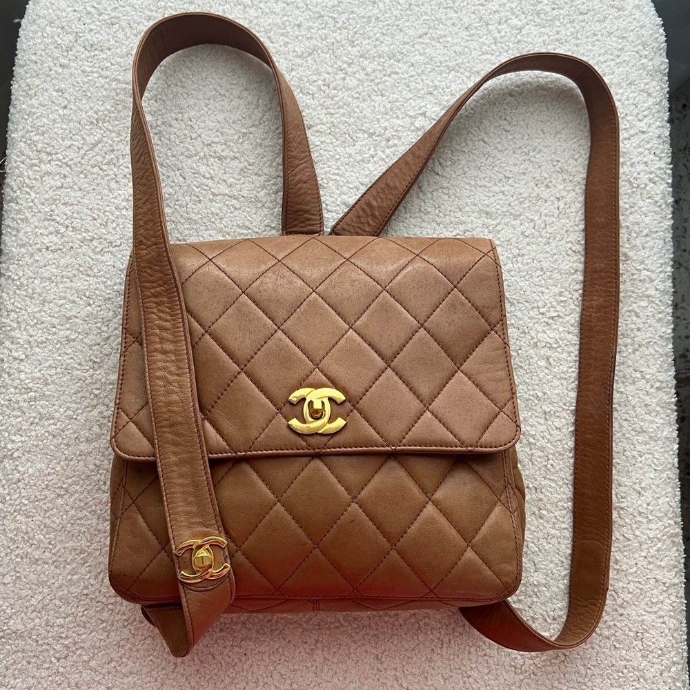 RARE! Chanel Vintage Lambskin Caramel Backpack in Very Good Condtion